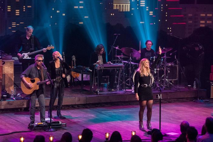 Miranda Lambert: asset-mezzanine-16x9