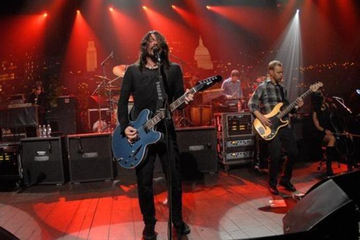 Foo Fighters: asset-mezzanine-16x9