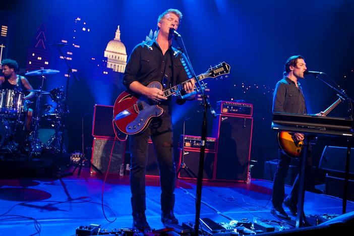Queens of the Stone Age: asset-mezzanine-16x9