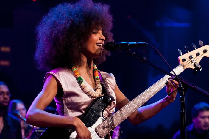 Esperanza Spalding: asset-mezzanine-16x9