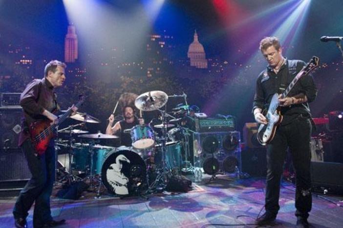 Them Crooked Vultures: asset-mezzanine-16x9