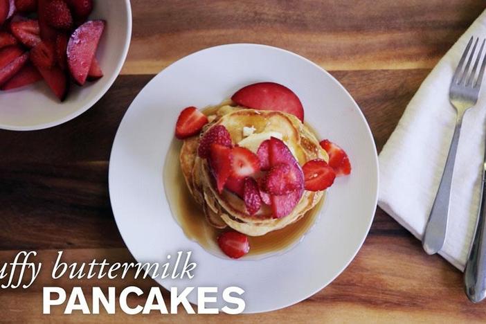 Easy Like Sunday Morning Pancakes : asset-mezzanine-16x9