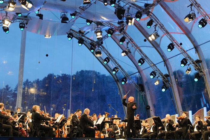 Vienna Philharmonic Summer Night Concert 2017: asset-mezzanine-16x9