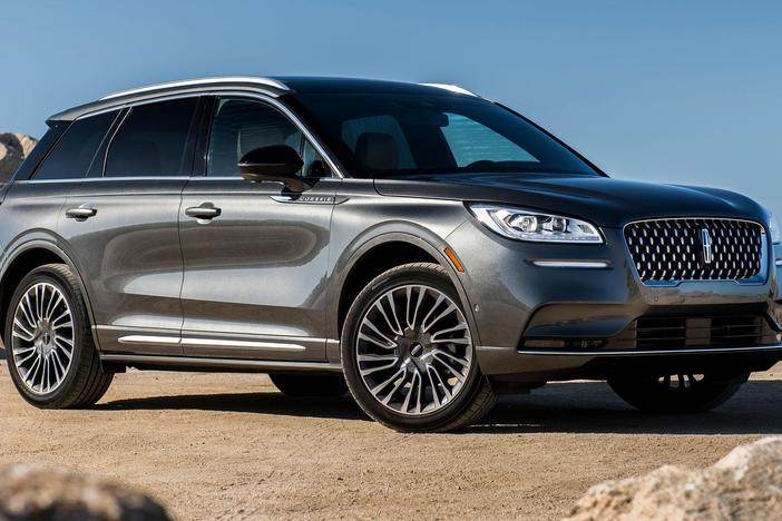 2020 Lincoln Corsair & 2020 Nissan Versa: asset-mezzanine-16x9
