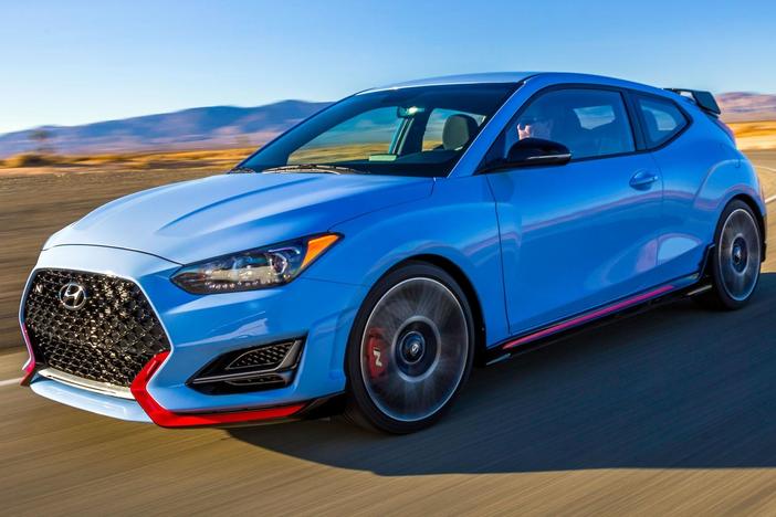 2019 Hyundai Veloster N & 2019 Jaguar I-PACE: asset-mezzanine-16x9