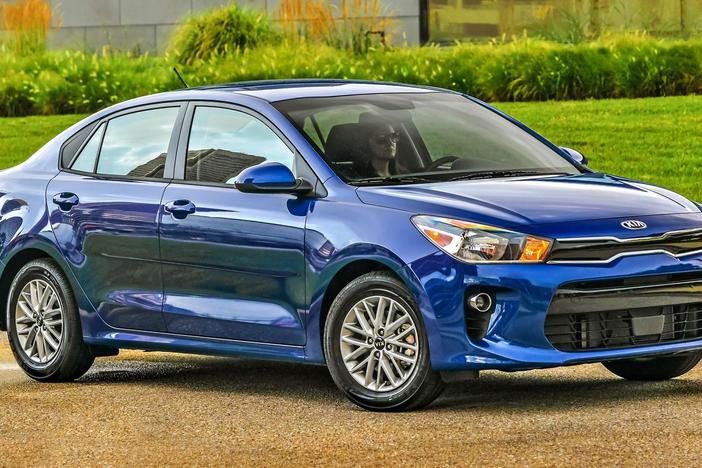 2018 Kia Rio & 2019 Toyota Avalon: asset-mezzanine-16x9