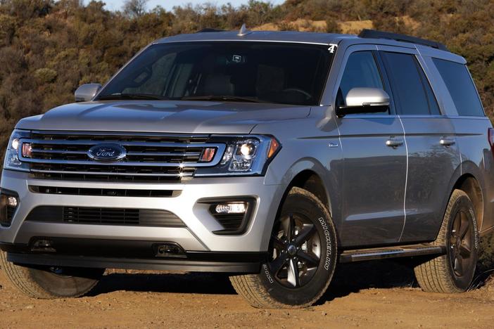 2018 Ford Expedition & 2017 Porsche 911 Carrera GTS: asset-mezzanine-16x9