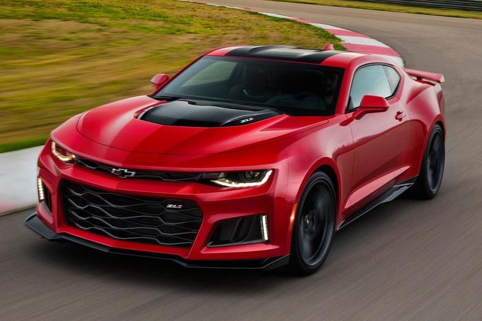 2017 Chevrolet Camaro ZL1 & 2017 Nissan Rogue: asset-mezzanine-16x9