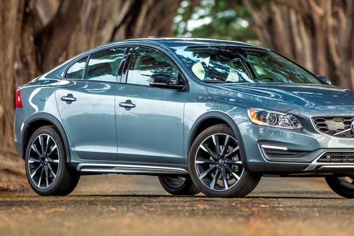 2016 Volvo S60 Cross Country/S60 Inscription & 2016 BMW 640i: asset-mezzanine-16x9