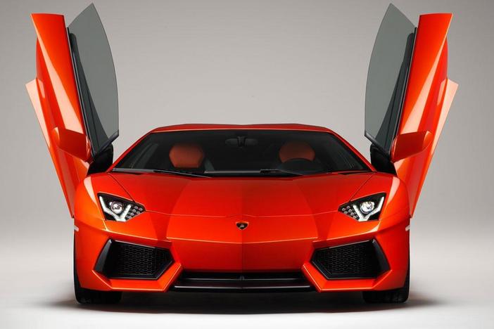 2012 Lamborghini Aventador LP 700-4 & 2013 Toyota RAV4: asset-mezzanine-16x9