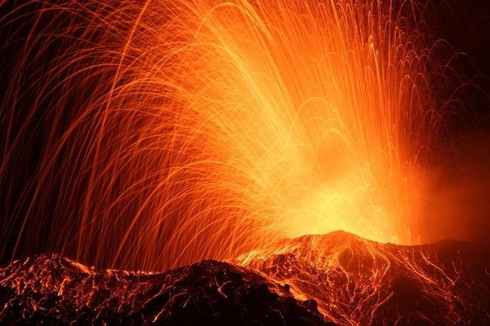 Deadliest Volcanoes: asset-mezzanine-16x9
