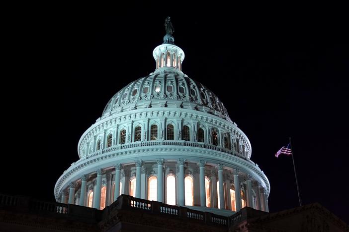 February 6, 2019 - PBS NewsHour full episode: asset-mezzanine-16x9