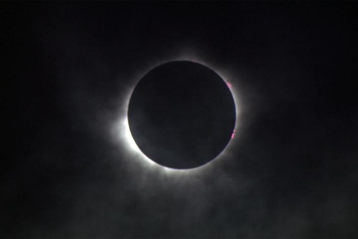 Total Eclipse of the Heartland: asset-mezzanine-16x9