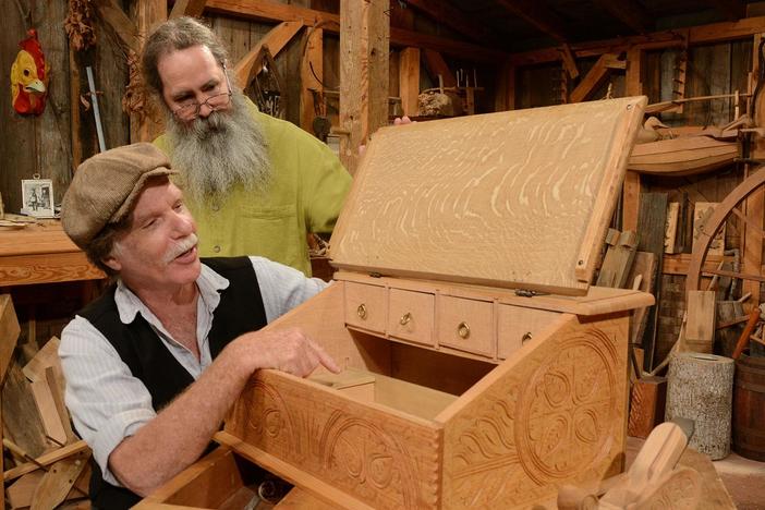 Carved Oak Desk Box: asset-mezzanine-16x9