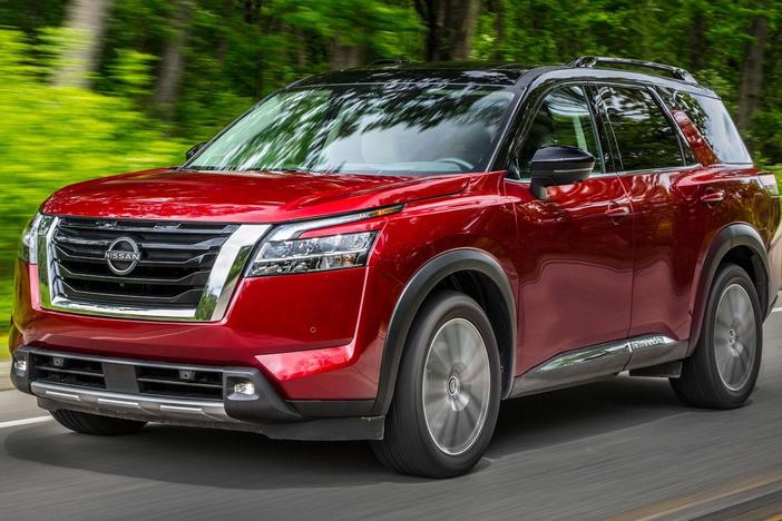 2022 Nissan Pathfinder & 2022 Volkswagen Taos: asset-mezzanine-16x9