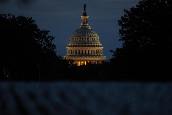 October 28, 2021 - PBS NewsHour full episode: asset-mezzanine-16x9