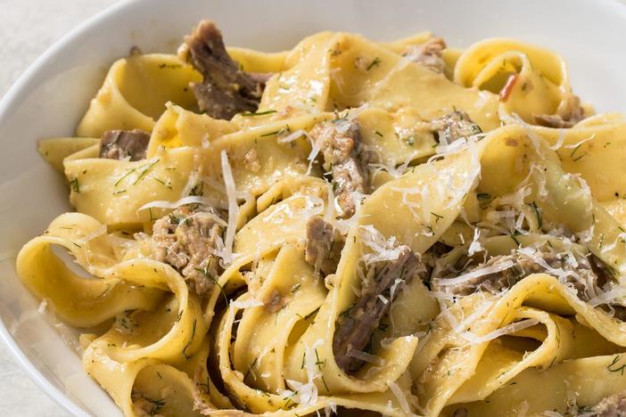 Two Classic Pastas: asset-mezzanine-16x9