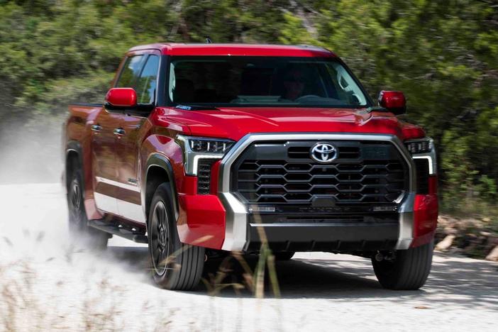 2022 Toyota Tundra & 2021 Jaguar F-Pace: asset-mezzanine-16x9