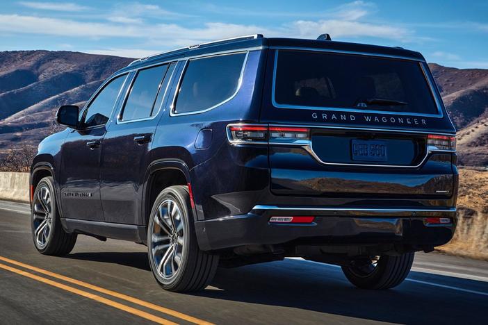 2022 Jeep Grand Wagoneer & 2021 Mercedes-Benz GLS 450: asset-mezzanine-16x9