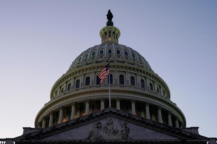 August 4, 2020 - PBS NewsHour full episode: asset-mezzanine-16x9