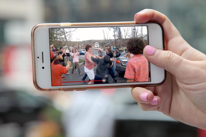 The Modern Bystander Effect | Full Report: asset-mezzanine-16x9