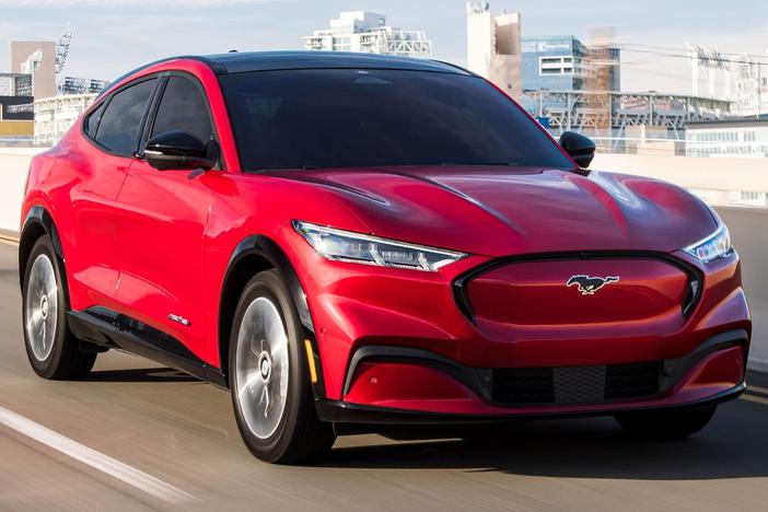 2021 Ford Mustang Mach-E & 2021 Polestar 2: asset-mezzanine-16x9