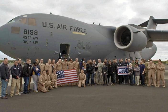 USO - For the Troops: asset-mezzanine-16x9