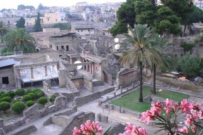 Herculaneum Uncovered: asset-mezzanine-16x9