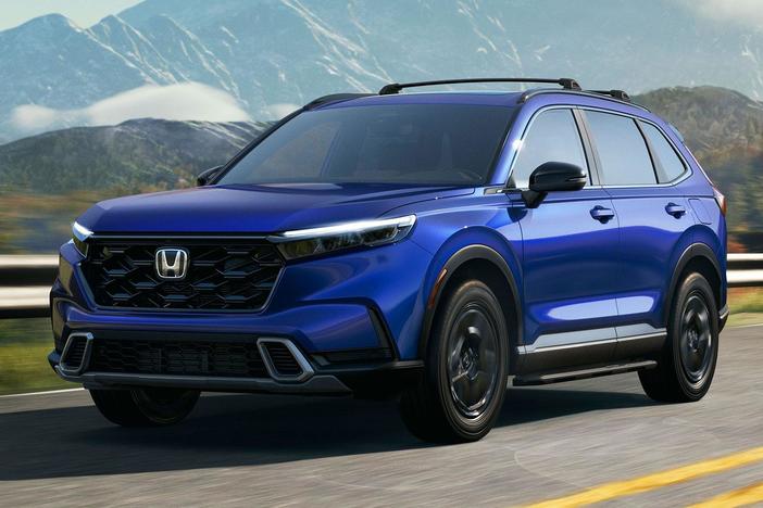 2023 Honda CR-V & 2023 Toyota Prius: asset-mezzanine-16x9