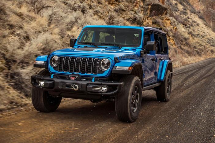 2024 Jeep Wrangler & 2023 BMW 330i xDrive: asset-mezzanine-16x9