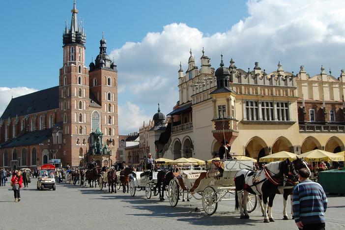 Poland Rediscovered: Krakow, Auschwitz and Warsaw: asset-mezzanine-16x9
