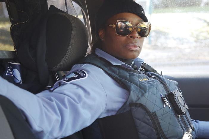 Women in Blue: asset-mezzanine-16x9