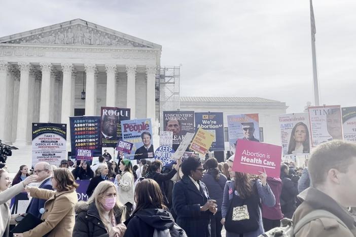 Supreme Court & Abortion; Biden vs. Trump: asset-mezzanine-16x9