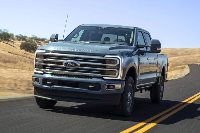 2024 Ford F-350 Super Duty & 2024 Toyota Corolla Cross Hybrid: asset-mezzanine-16x9