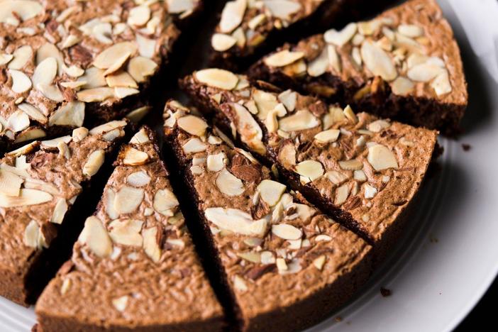 Amazing One-Layer Cakes: asset-mezzanine-16x9