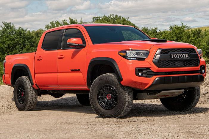 2023 Toyota Tacoma & 2023 Honda Accord: asset-mezzanine-16x9