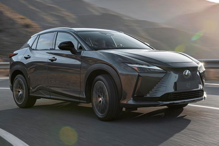 2023 Lexus RZ & 2023 Dodge Hornet: asset-mezzanine-16x9