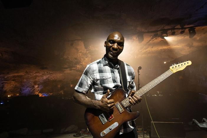 CEDRIC BURNSIDE: asset-mezzanine-16x9