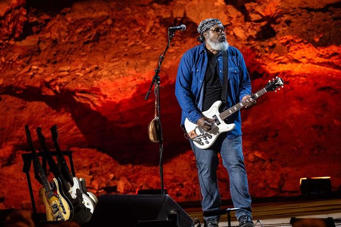 ALVIN YOUNGBLOOD HART’S MUSCLE THEORY: asset-mezzanine-16x9