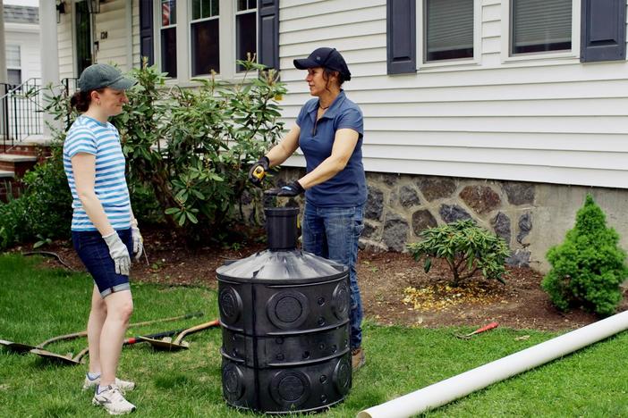 E6 | Gutter Runoff, Replace Ceiling Fan | Ask This Old House: asset-mezzanine-16x9