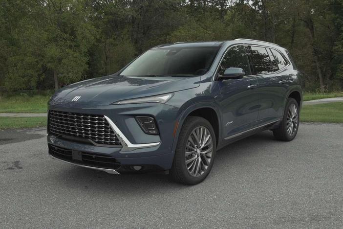 2025 Buick Enclave & 2024 GMC Canyon AT4X AEV Edition: asset-mezzanine-16x9