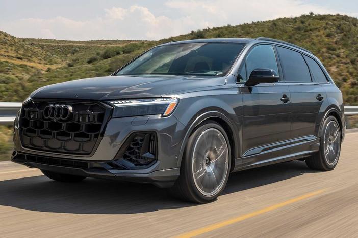 2025 Audi SQ7 & 2024 Tesla Cybertruck: asset-mezzanine-16x9