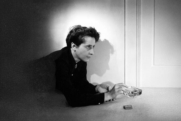 Hannah Arendt: Facing Tyranny: asset-mezzanine-16x9