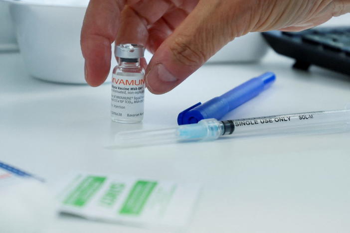 A healthcare worker prepares a syringe at a monkeypox vaccination clinic run by CIUSSS public health authorities in Montreal, Quebec, Canada, June 6, 2022. Photo by Christinne Muschi/REUTERS