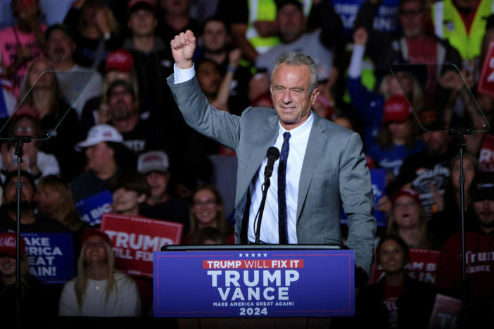 Robert F. Kennedy Jr. attends a campaign event for Republican presidential nominee and former U.S. President Donald Trump in Milwaukee, Wisconsin, U.S. November 1, 2024. REUTERS/Joel Angel Juarez