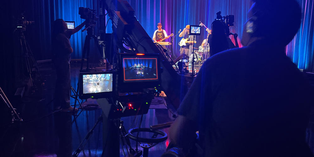 Behind the scenes of Thoughts Are Nuclear on the Peach Jam Podcast