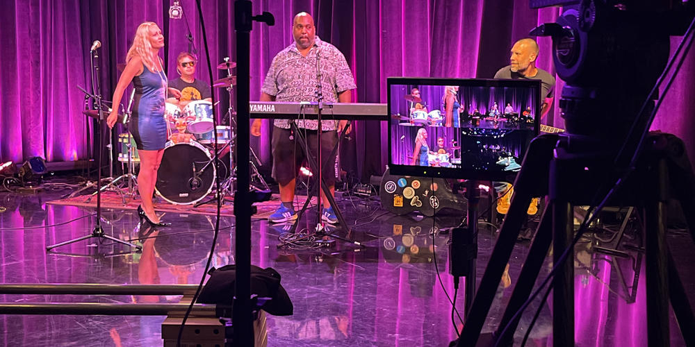 Behind the scenes of Soap on Peach Jam