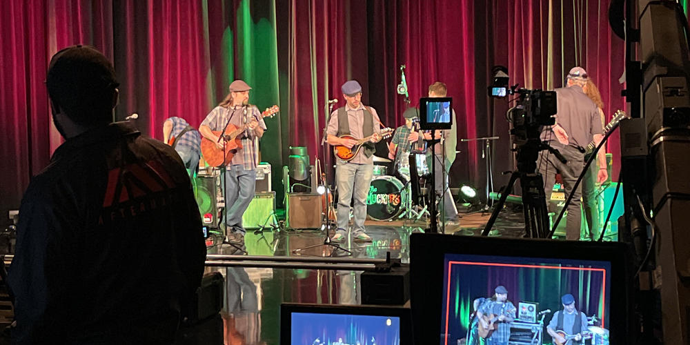 Behind the scenes of The Muckers on Peach Jam