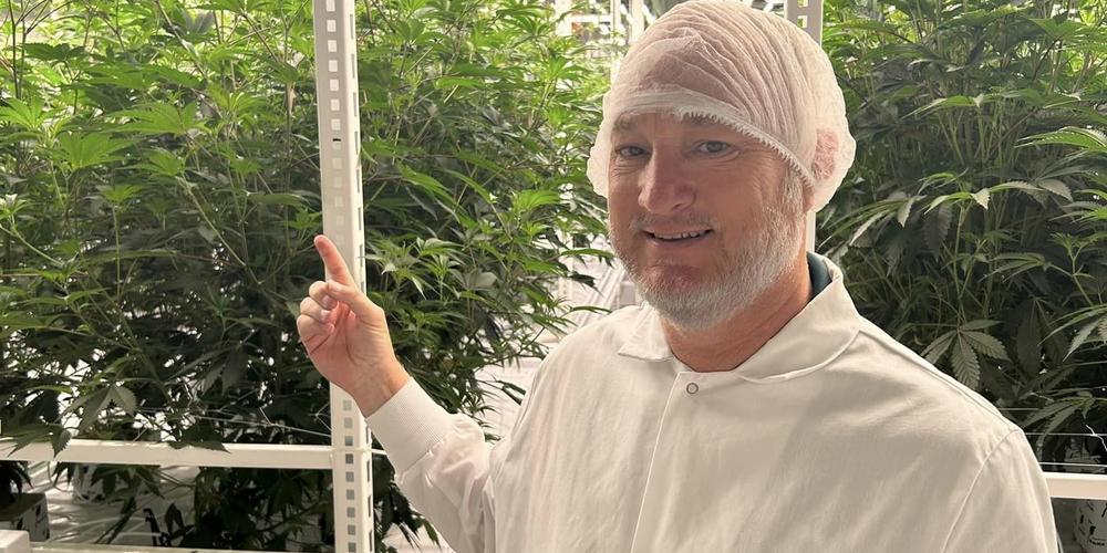 Fine Fettle is one of only six businesses licensed by the state of Georgia to cultivate, manufacture, and dispense medical cannabis, with dispensaries across the state and an118,000 square-foot cultivation, processing, and manufacturing facility in Macon-Bibb County. Macon Mayor Lester Miller visited the facility on May 29, 2024.
