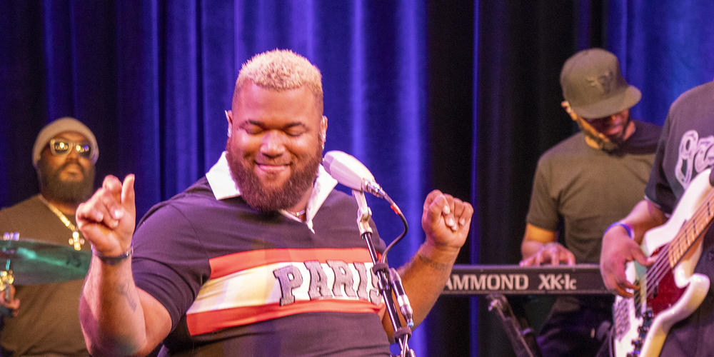 Timothy Léon on Peach Jam